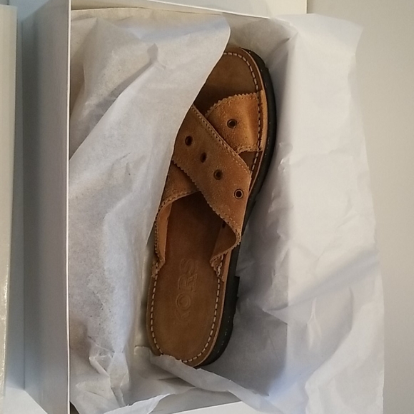 Michael Kors Suede Slides Sandals NIB 8.5 Spain - Picture 14 of 15
